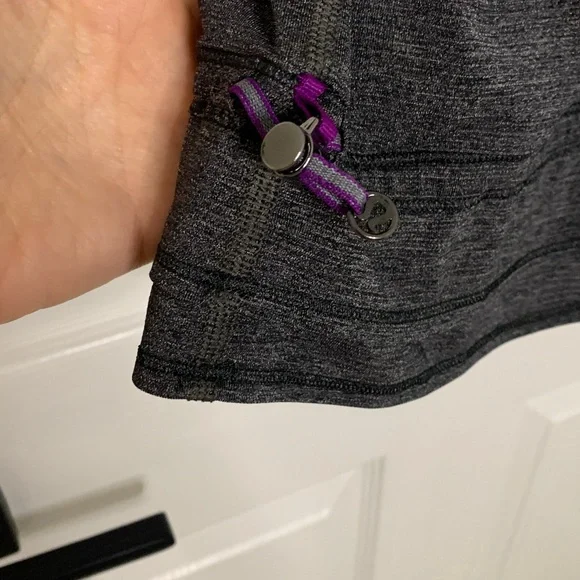 LULULEMON tank/bra 6 - Picture 4 of 5